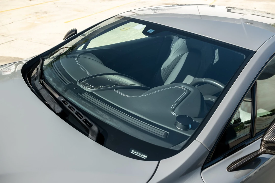 2018 Aston Martin Vanquish 2nd Gen - Image 27 of 31