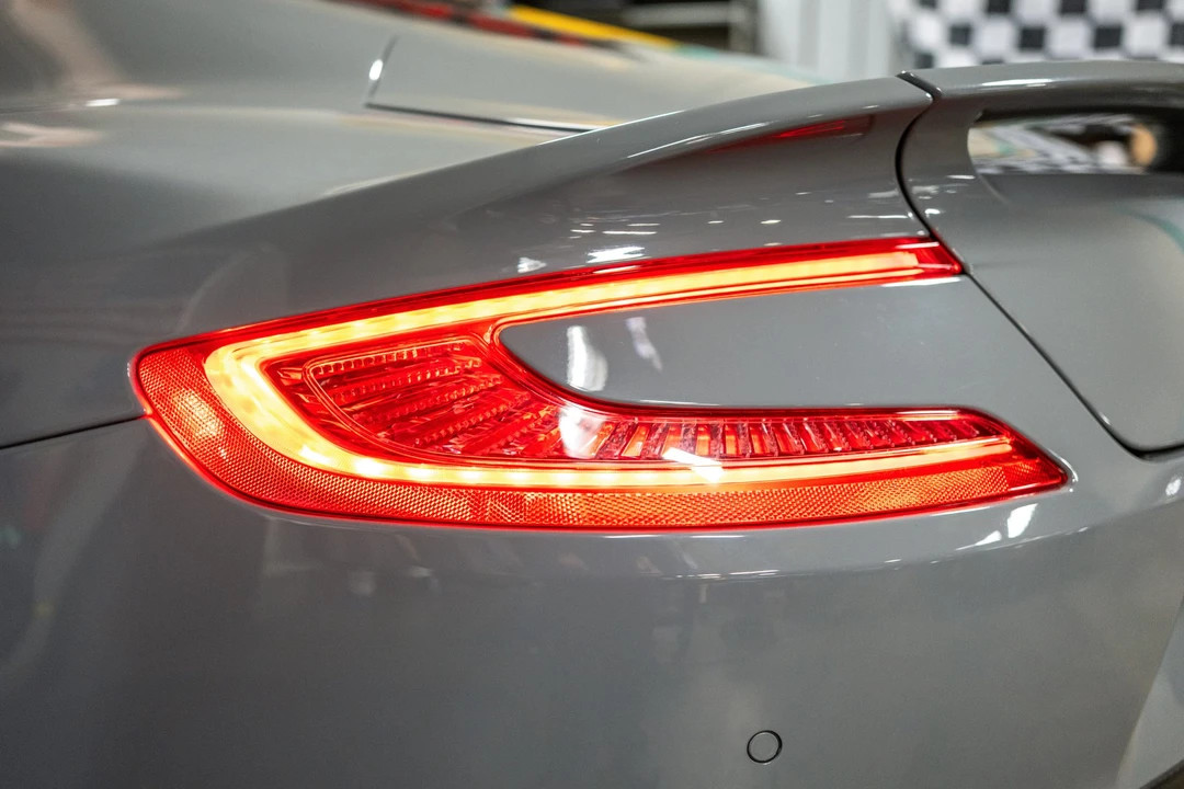 2018 Aston Martin Vanquish 2nd Gen - Image 20 of 31