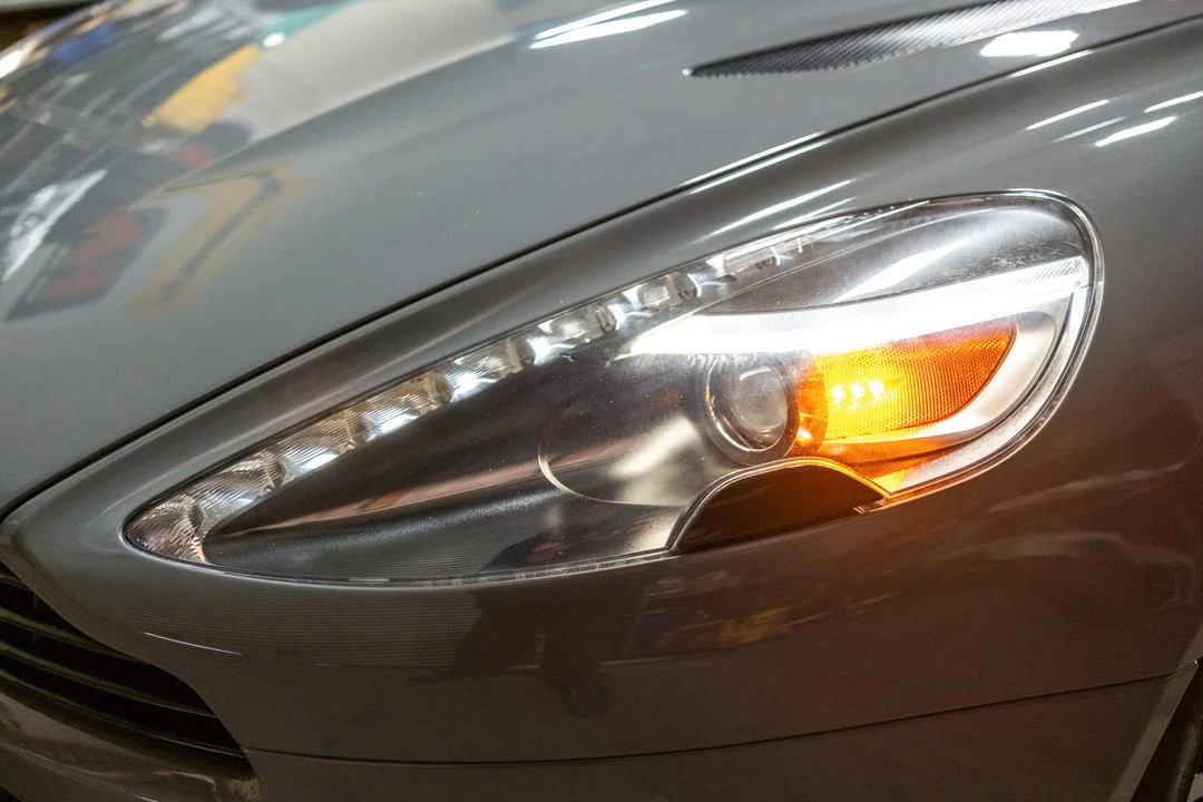 2018 Aston Martin Vanquish 2nd Gen - Image 17 of 31