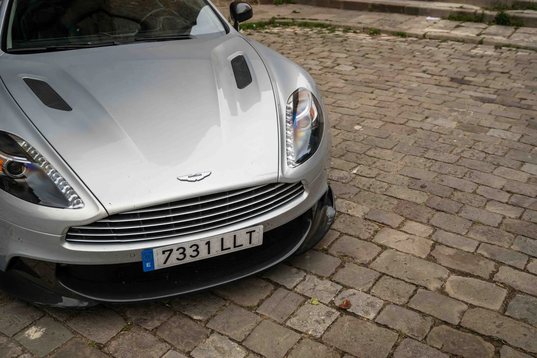 2018 Aston Martin Vanquish 2nd Gen - Image 18 of 31