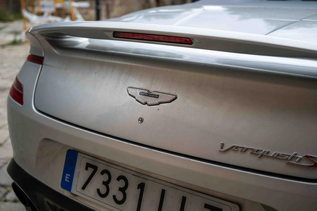 2018 Aston Martin Vanquish 2nd Gen - Image 24 of 31