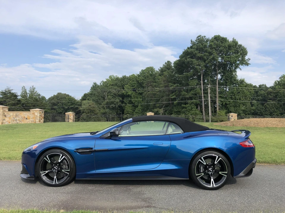 2018 Aston Martin Vanquish 2nd Gen - Image 12 of 31