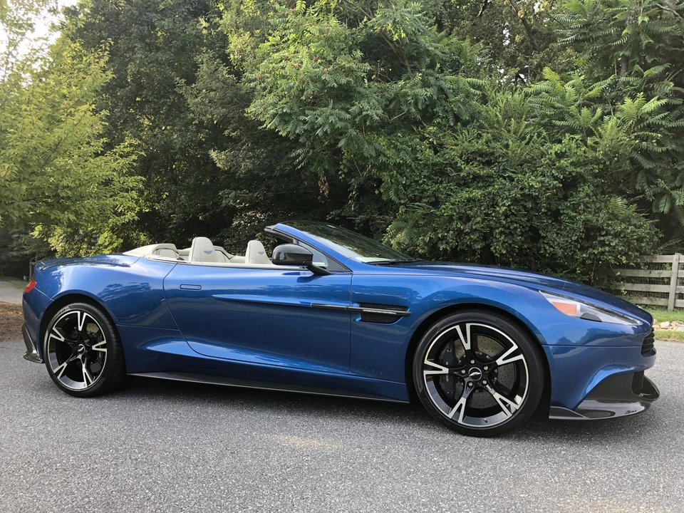 2018 Aston Martin Vanquish 2nd Gen - Image 19 of 31