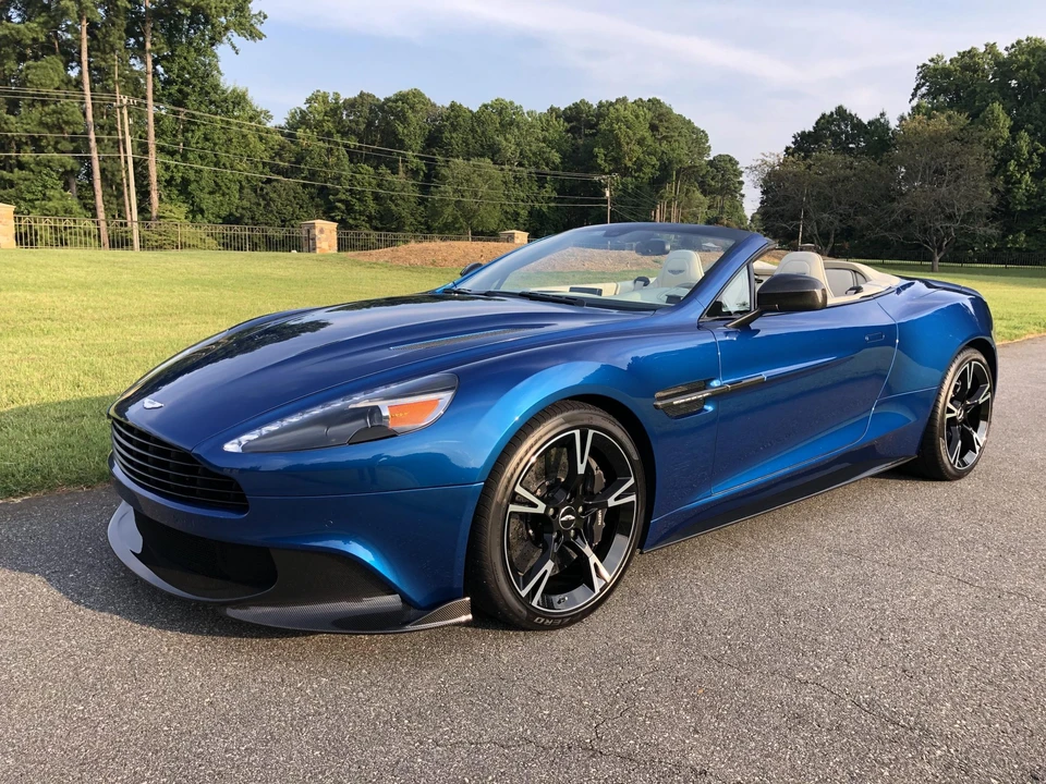 2018 Aston Martin Vanquish 2nd Gen - Image 25 of 31