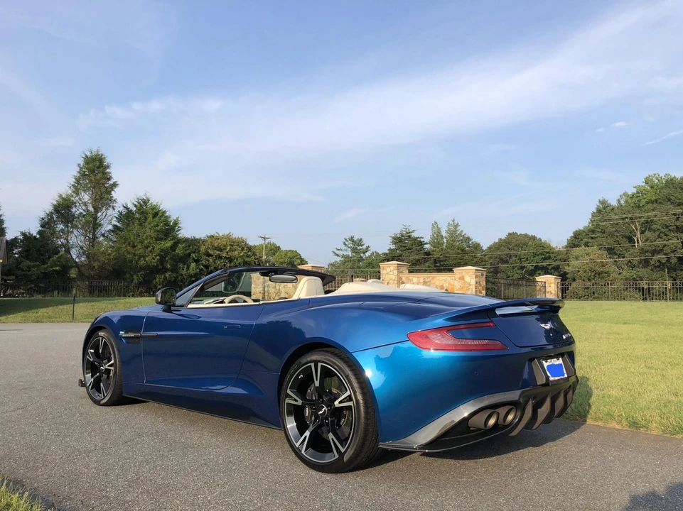 2018 Aston Martin Vanquish 2nd Gen - Image 27 of 31