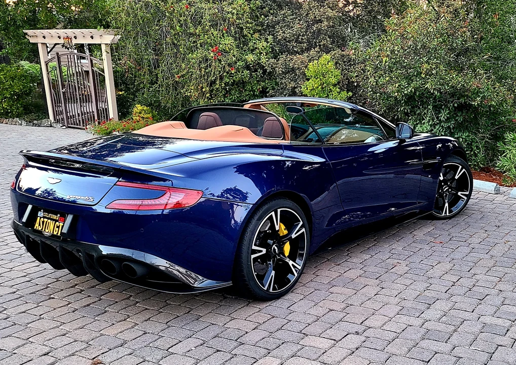 2018 Aston Martin Vanquish 2nd Gen - Image 6 of 31