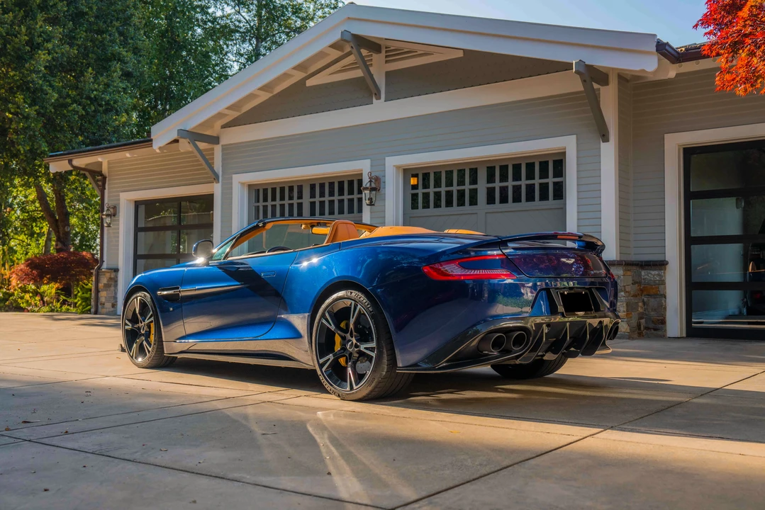 2018 Aston Martin Vanquish 2nd Gen - Image 17 of 31