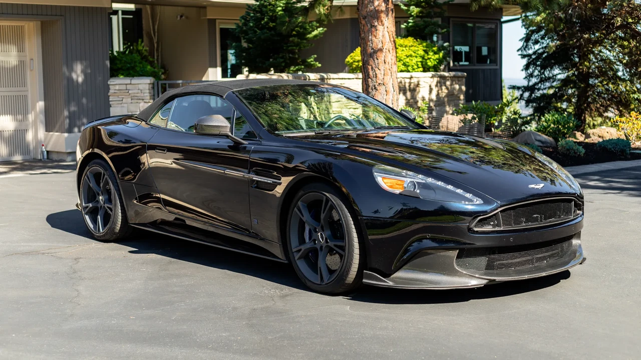 2018 Aston Martin Vanquish 2nd Gen - Image 12 of 31