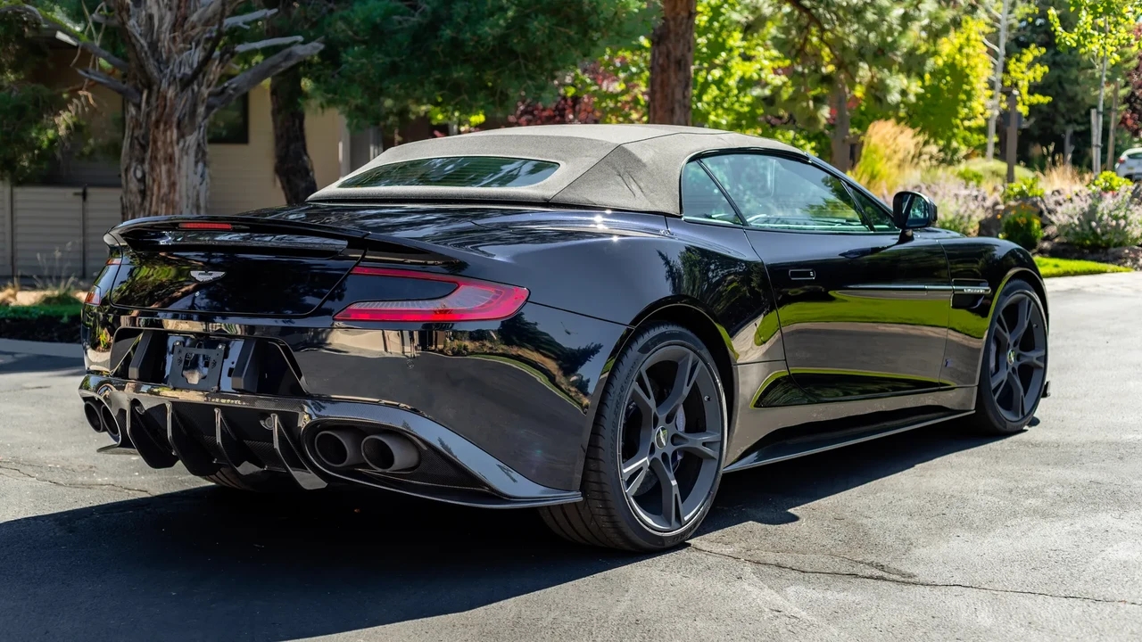 2018 Aston Martin Vanquish 2nd Gen - Image 14 of 31