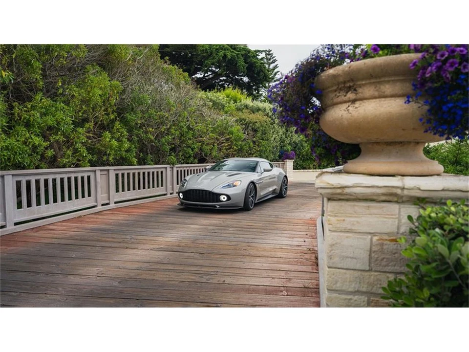 2018 Aston Martin Vanquish 2nd Gen - Image 13 of 31