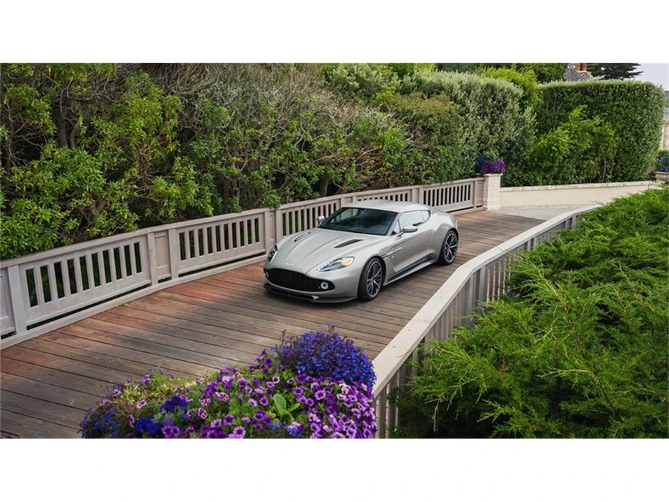 2018 Aston Martin Vanquish 2nd Gen - Image 14 of 31