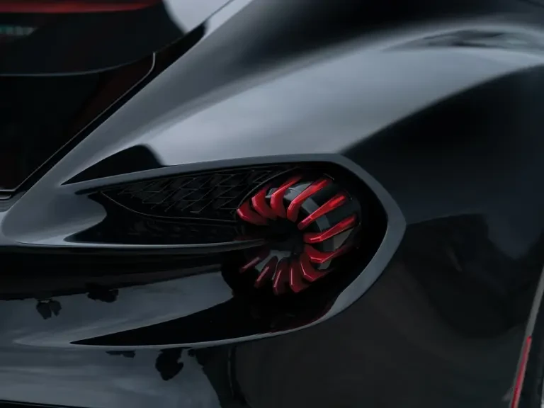 2018 Aston Martin Vanquish 2nd Gen - Image 13 of 31
