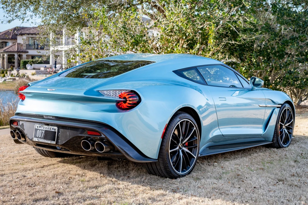2018 Aston Martin Vanquish 2nd Gen - Image 13 of 31