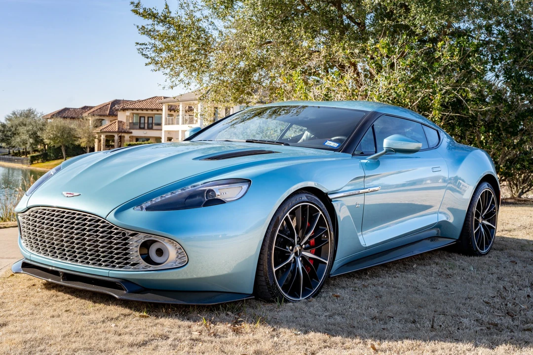 2018 Aston Martin Vanquish 2nd Gen - Image 6 of 31
