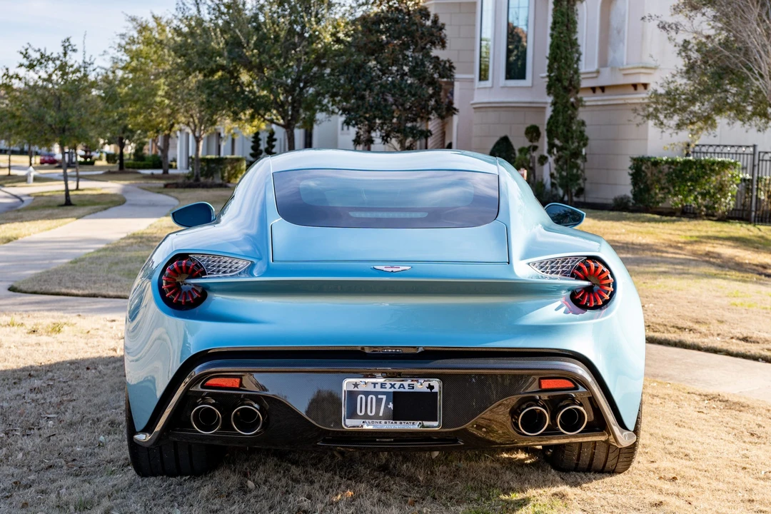 2018 Aston Martin Vanquish 2nd Gen - Image 14 of 31