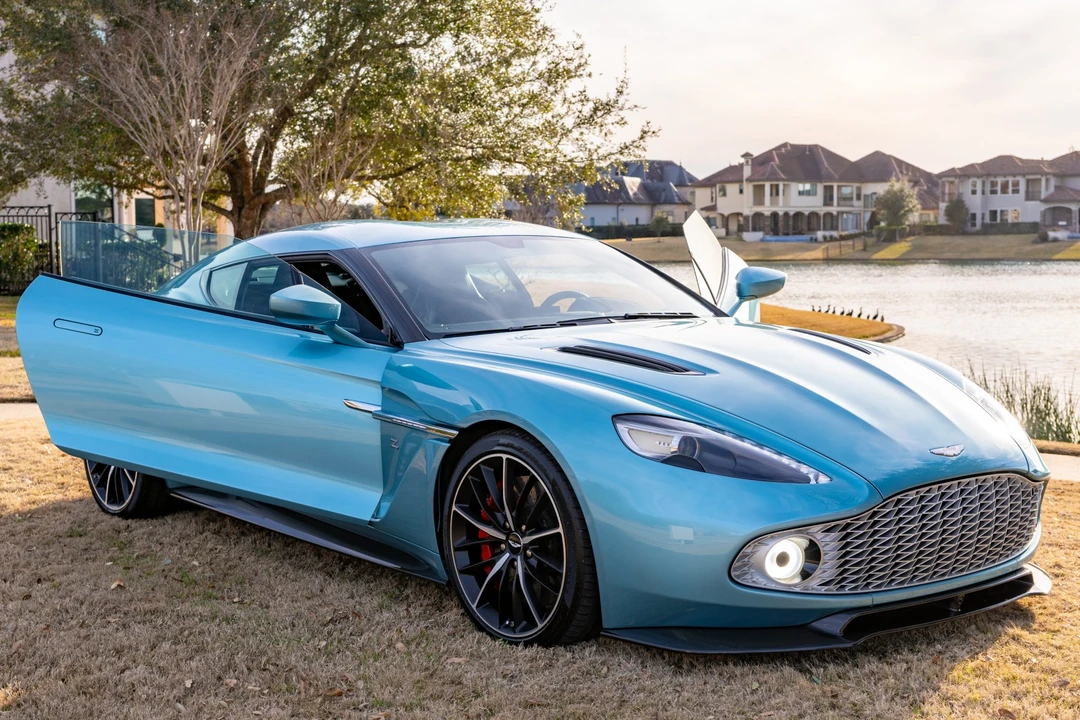 2018 Aston Martin Vanquish 2nd Gen - Image 18 of 31