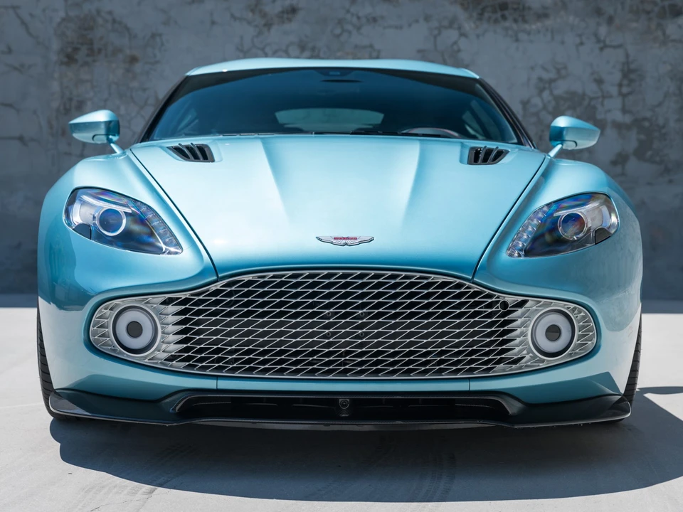 2018 Aston Martin Vanquish 2nd Gen - Image 9 of 31