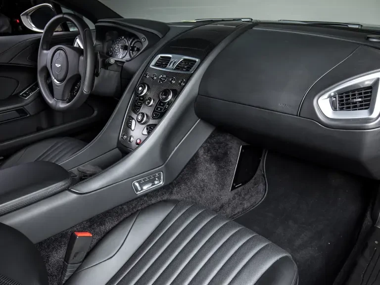 2018 Aston Martin Vanquish 2nd Gen - Image 5 of 31