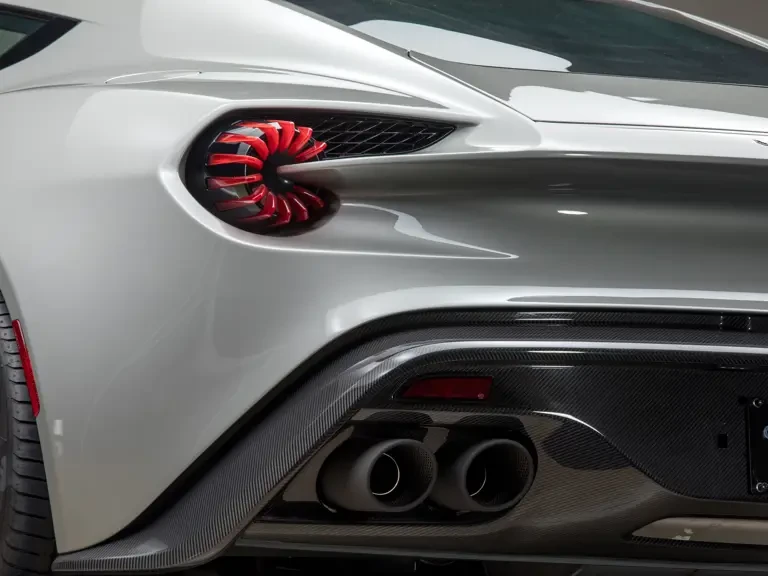 2018 Aston Martin Vanquish 2nd Gen - Image 31 of 31