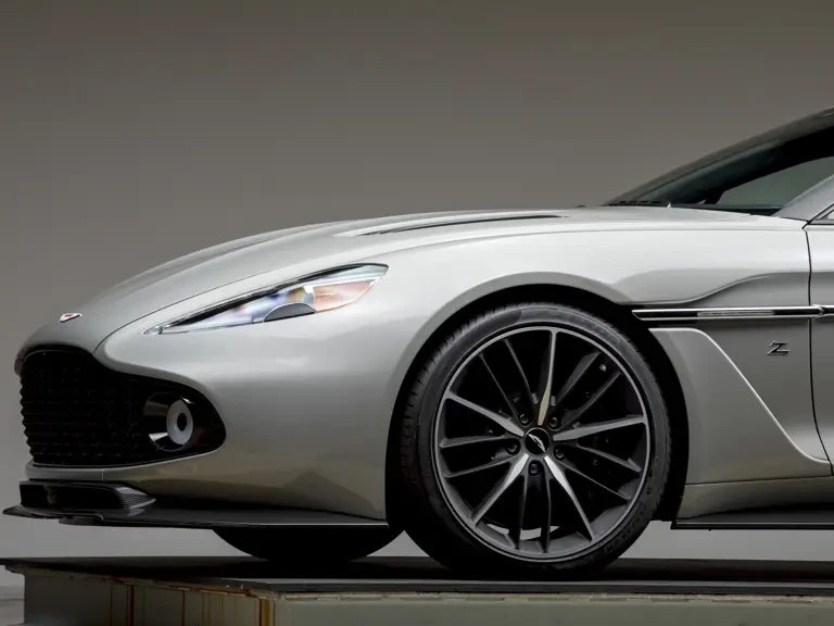 2018 Aston Martin Vanquish 2nd Gen - Image 26 of 31