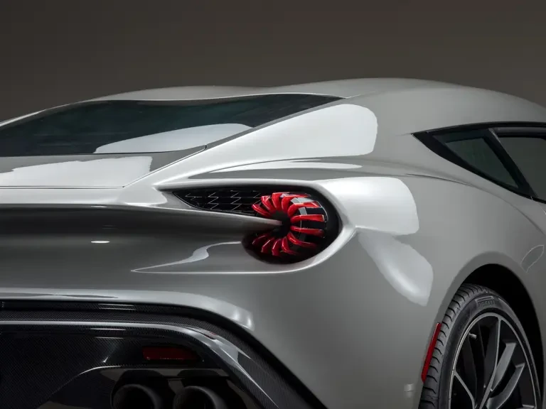 2018 Aston Martin Vanquish 2nd Gen - Image 29 of 31
