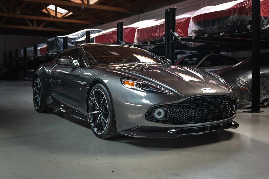 2018 Aston Martin Vanquish 2nd Gen - Image 22 of 31