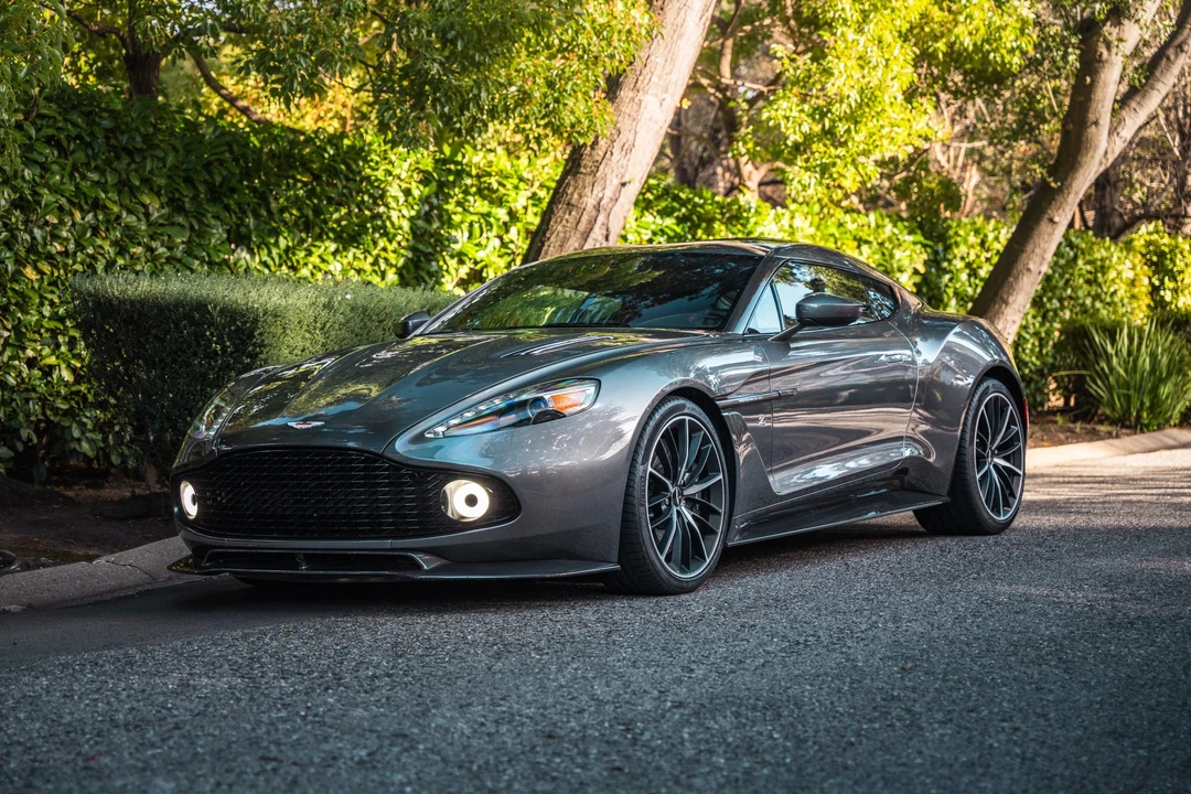 2018 Aston Martin Vanquish 2nd Gen - Image 2 of 31