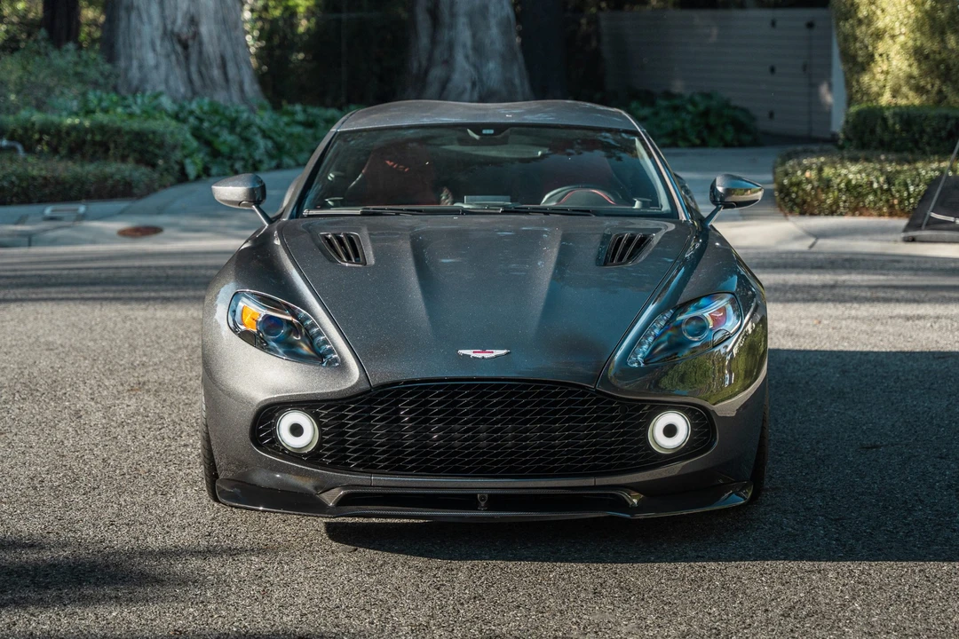 2018 Aston Martin Vanquish 2nd Gen - Image 16 of 31