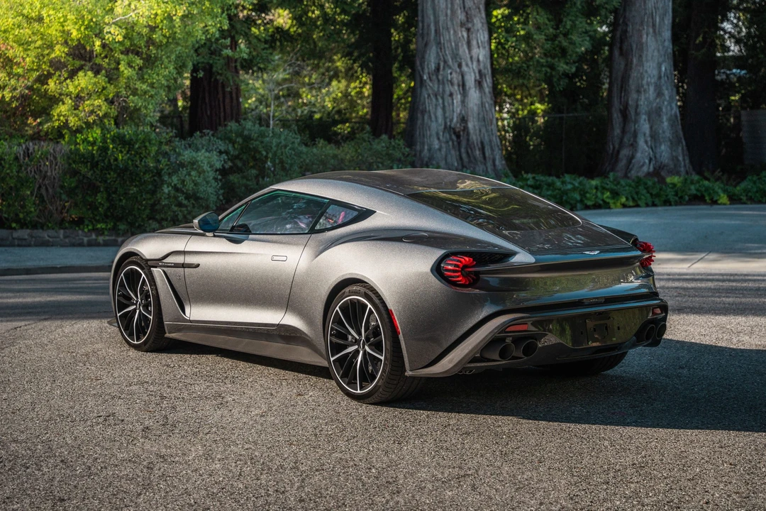 2018 Aston Martin Vanquish 2nd Gen - Image 5 of 31