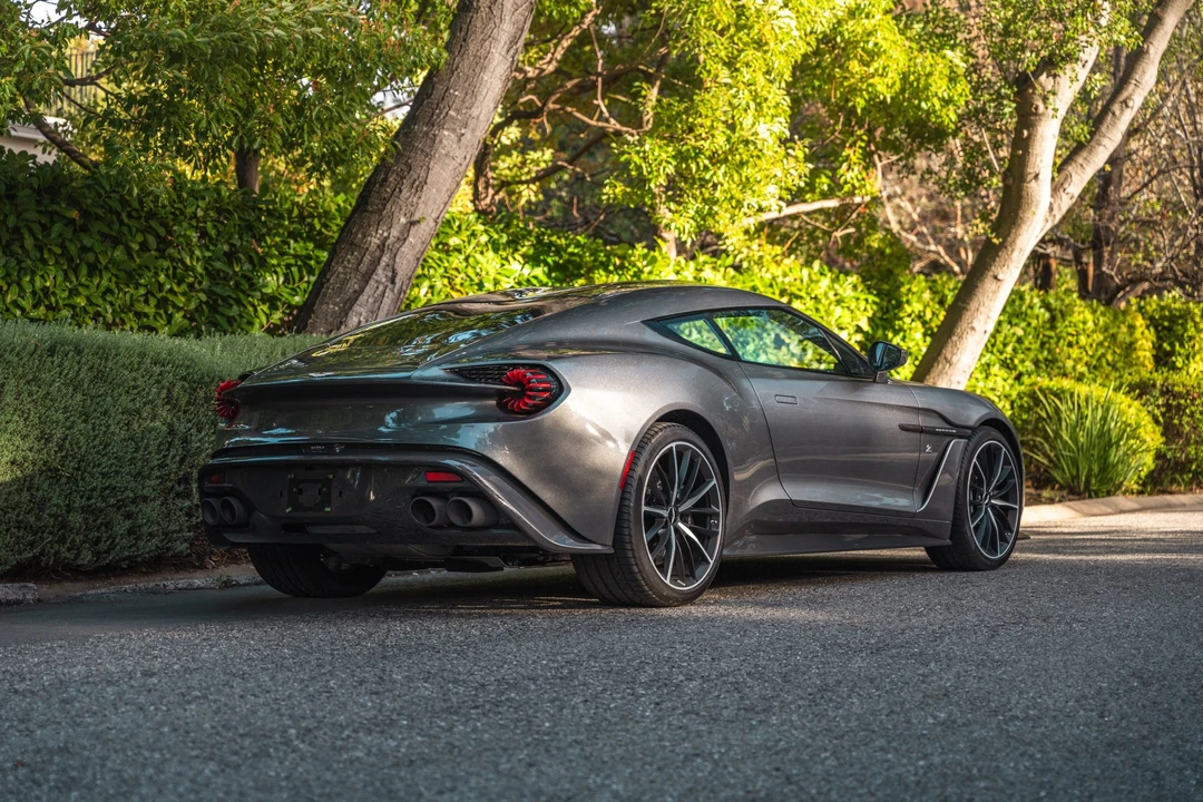 2018 Aston Martin Vanquish 2nd Gen - Image 10 of 31