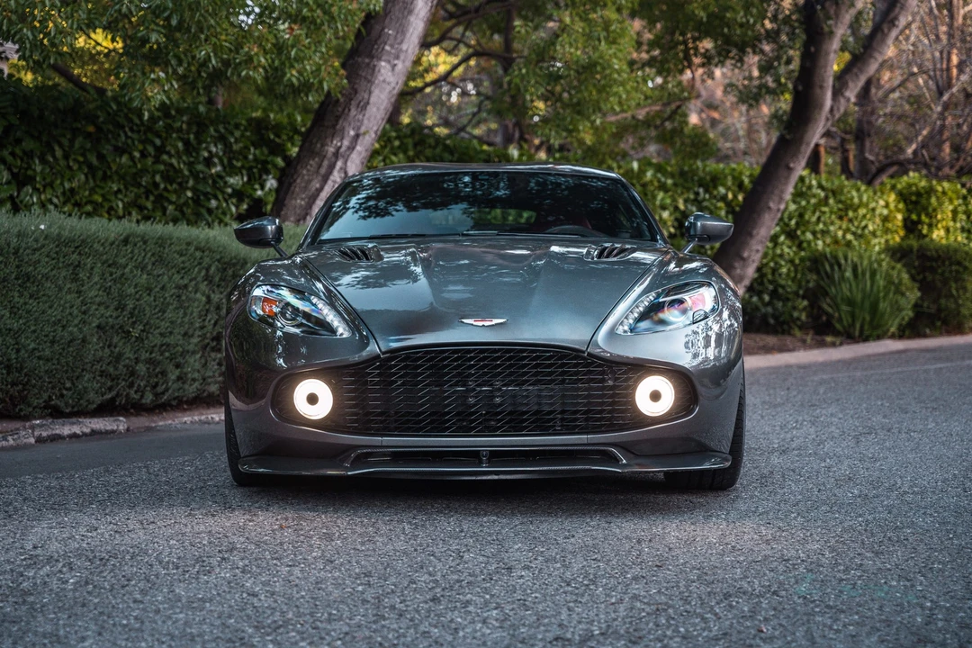 2018 Aston Martin Vanquish 2nd Gen - Image 18 of 31