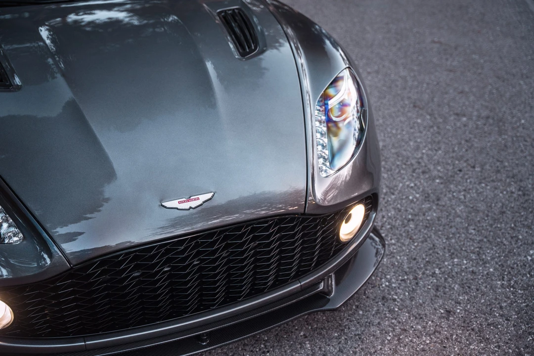 2018 Aston Martin Vanquish 2nd Gen - Image 25 of 31