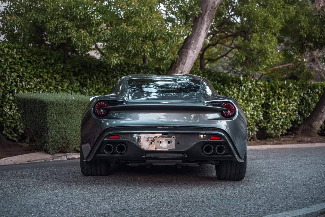 2018 Aston Martin Vanquish 2nd Gen - Image 8 of 31