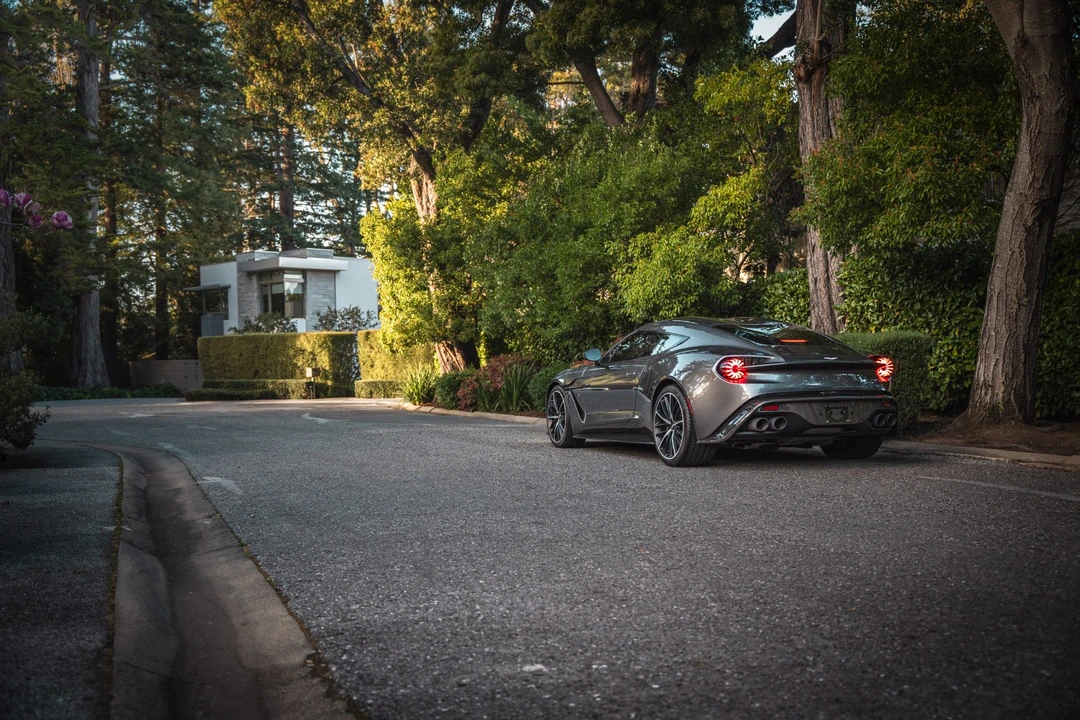 2018 Aston Martin Vanquish 2nd Gen - Image 6 of 31