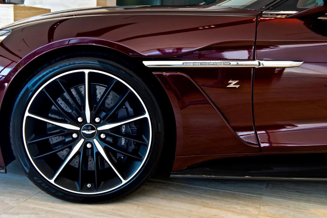 2018 Aston Martin Vanquish 2nd Gen - Image 13 of 31