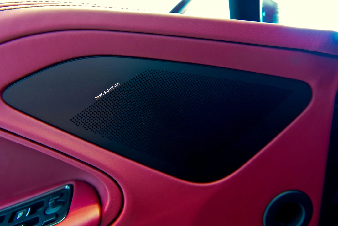 2018 Aston Martin Vanquish 2nd Gen - Image 26 of 31