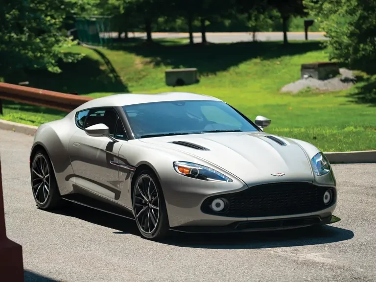 2018 Aston Martin Vanquish 2nd Gen - Image 15 of 21