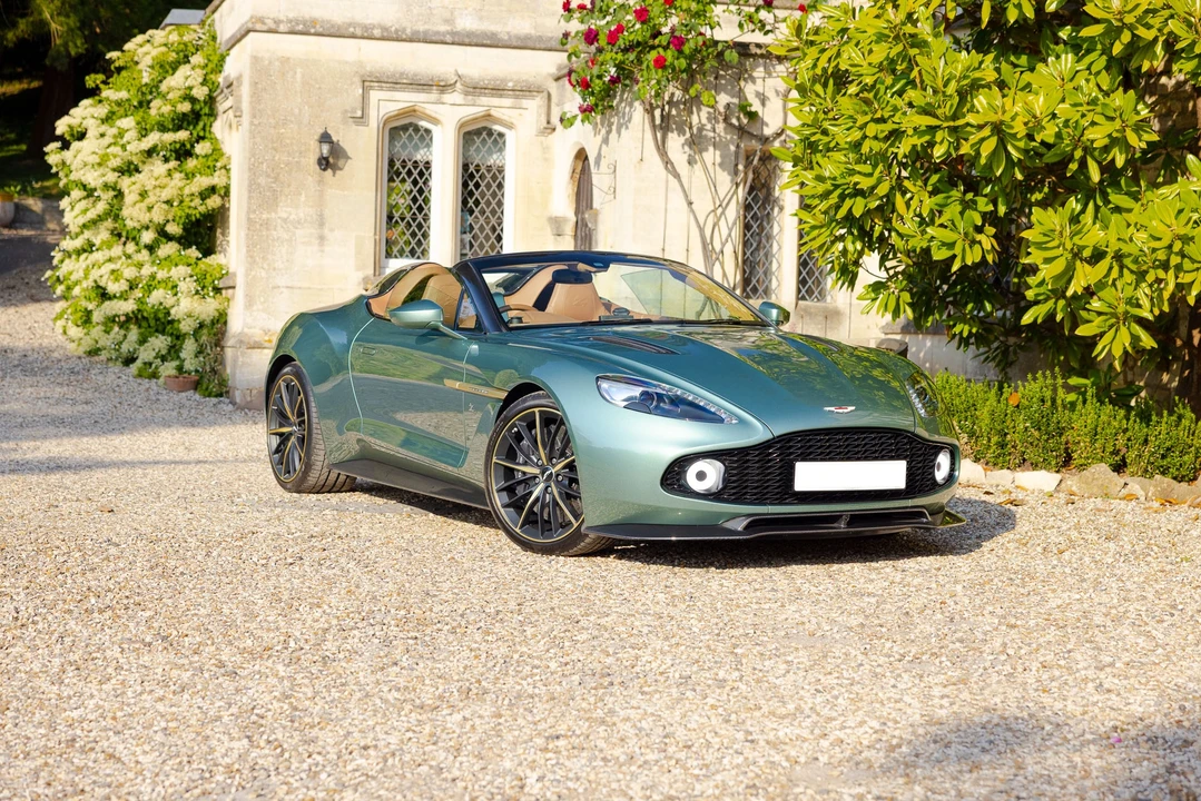 2018 Aston Martin Vanquish Zagato - Image 15 of 31