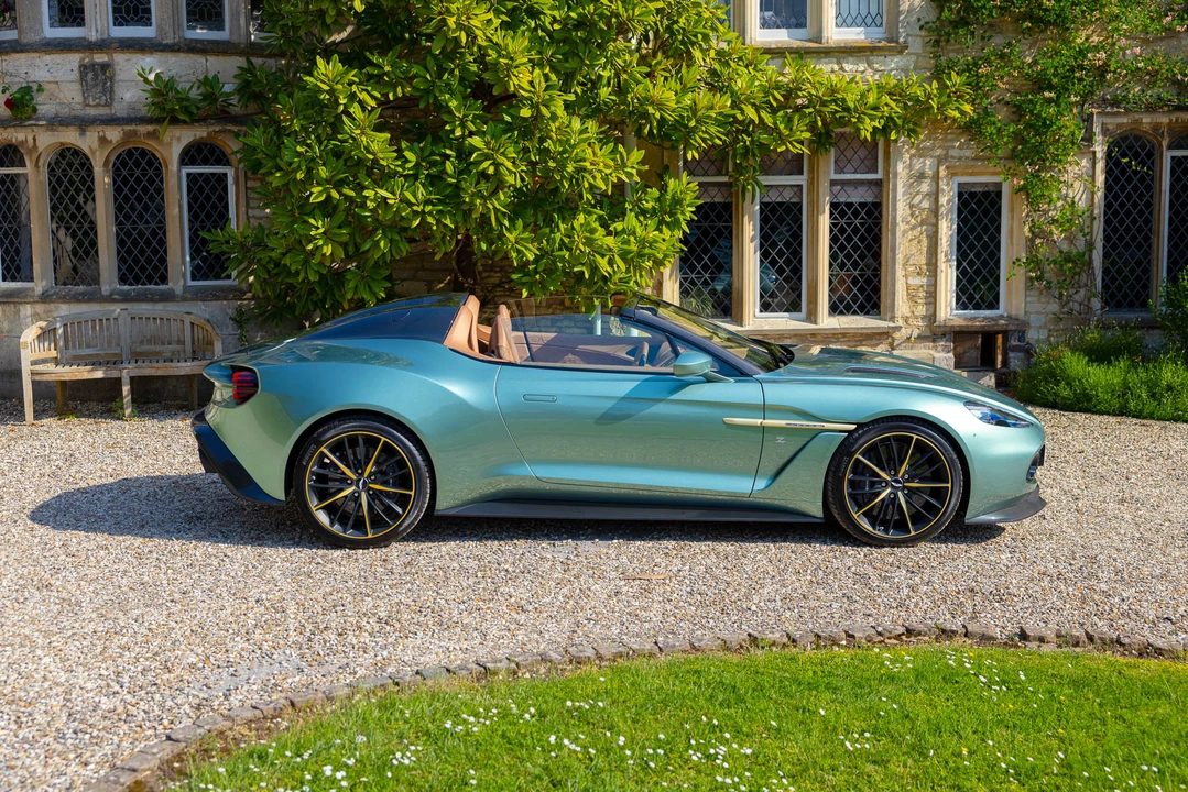 2018 Aston Martin Vanquish Zagato - Image 21 of 31