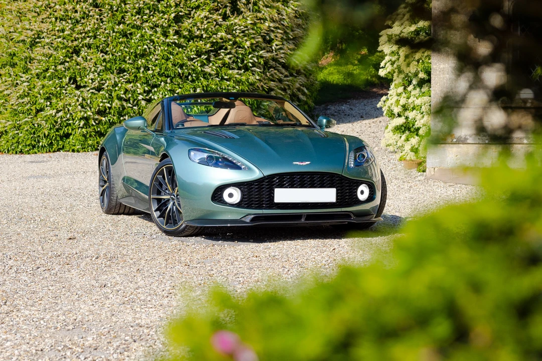 2018 Aston Martin Vanquish Zagato - Image 23 of 31