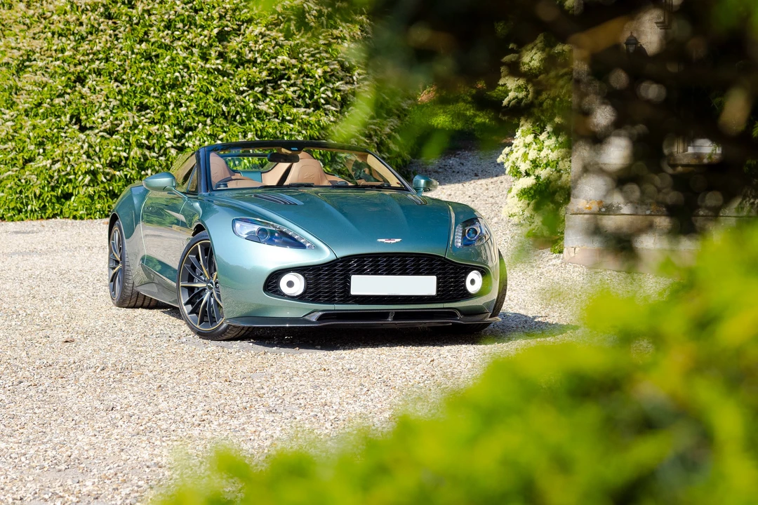 2018 Aston Martin Vanquish Zagato - Image 25 of 31