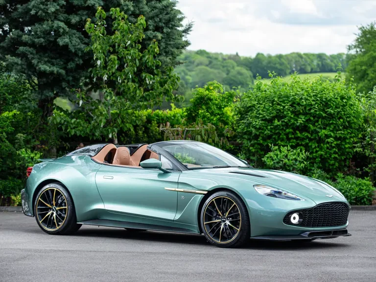2018 Aston Martin Vanquish 2nd Gen - Image 2 of 31