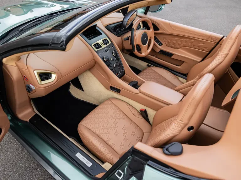 2018 Aston Martin Vanquish 2nd Gen - Image 14 of 31