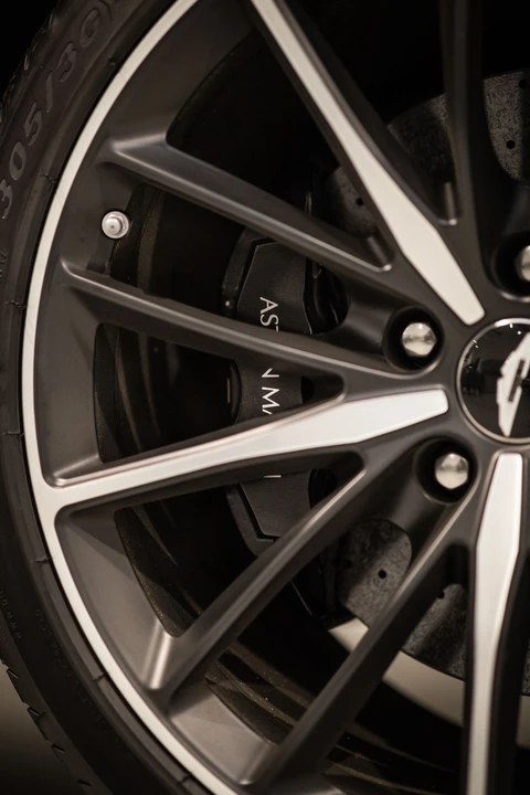 2018 Aston Martin Vanquish 2nd Gen - Image 29 of 31
