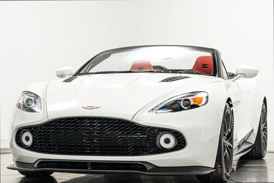 2018 Aston Martin Vanquish Zagato - Image 4 of 8