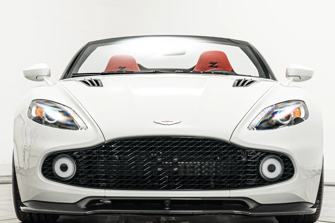2018 Aston Martin Vanquish 2nd Gen - Image 4 of 21