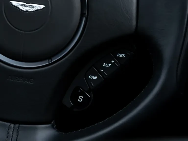 2018 Aston Martin Vanquish 2nd Gen - Image 21 of 31