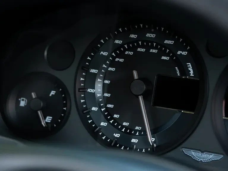 2018 Aston Martin Vanquish 2nd Gen - Image 17 of 31