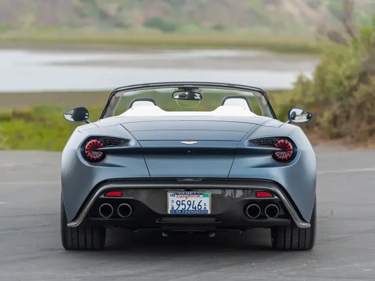 2018 Aston Martin Vanquish 2nd Gen - Image 9 of 31