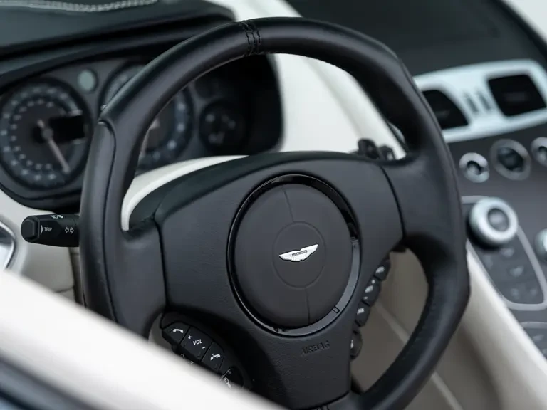 2018 Aston Martin Vanquish 2nd Gen - Image 12 of 31